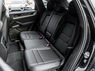 2025 Porsche Cayenne Cayenne