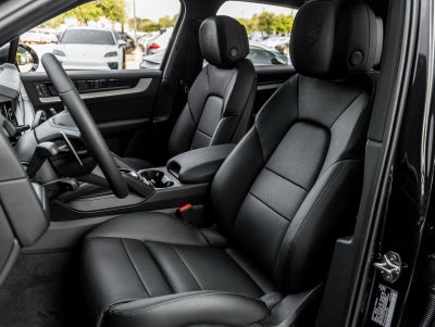 2025 Porsche Cayenne Cayenne