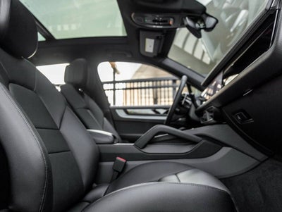 2025 Porsche Cayenne Cayenne