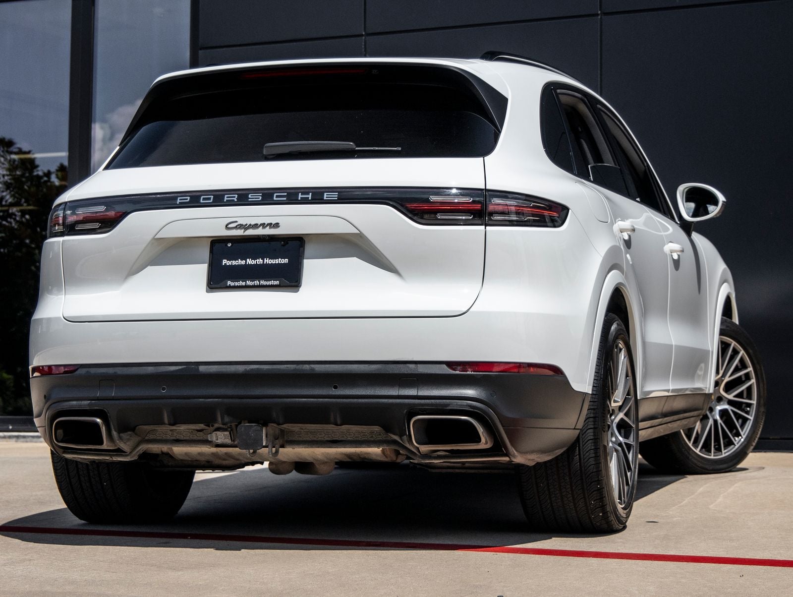 2023 Porsche Cayenne Base