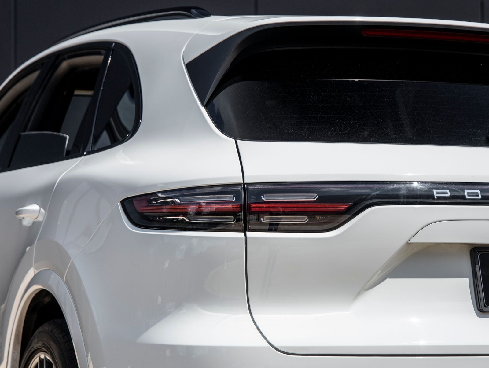 2023 Porsche Cayenne Base