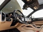 2023 Porsche Cayenne Base