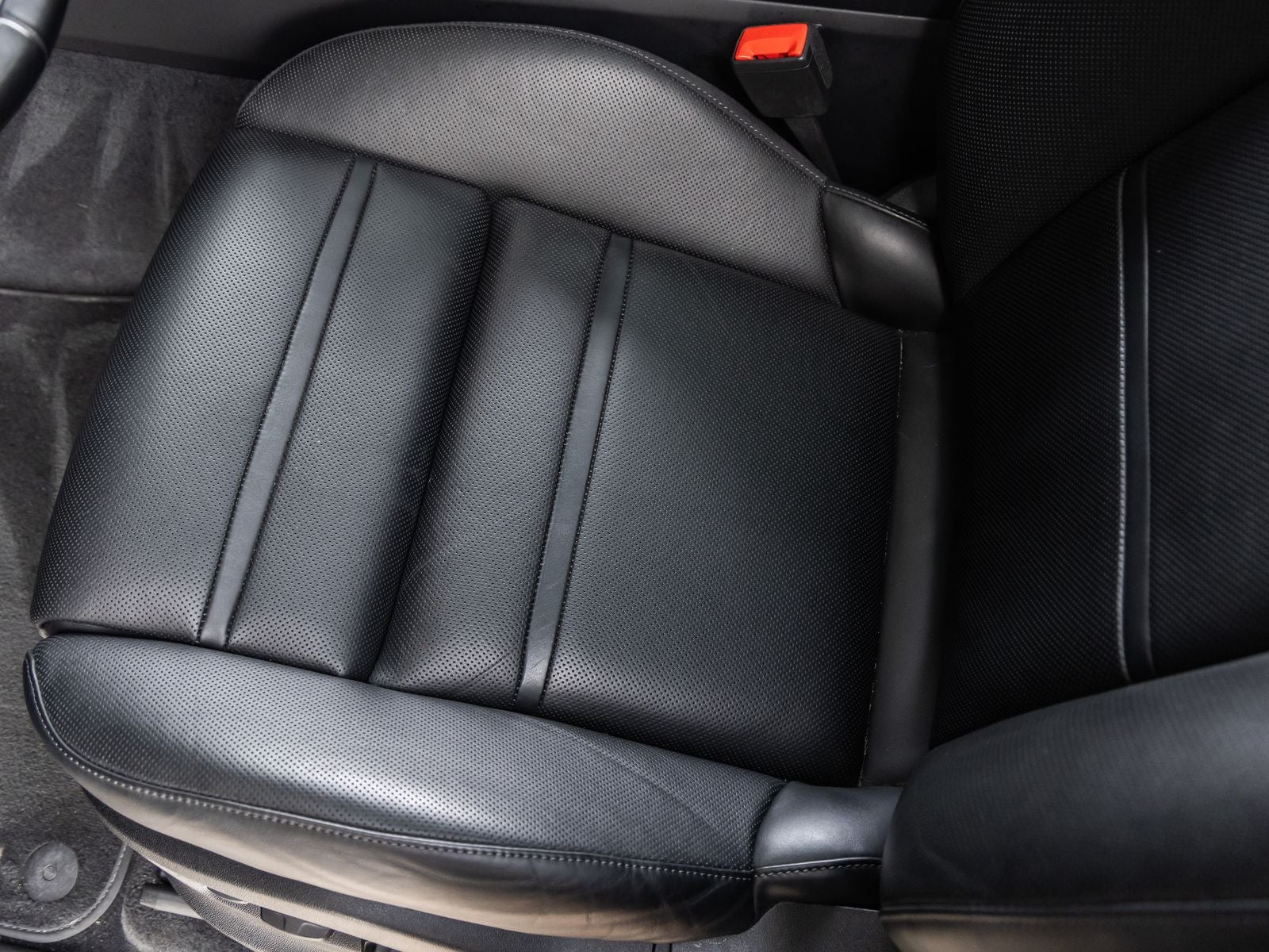 2022 Porsche Cayenne AWD