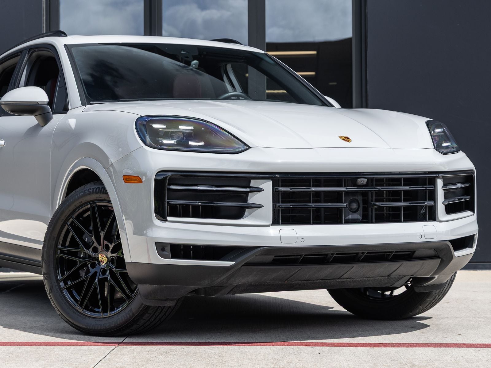 2024 Porsche Cayenne AWD