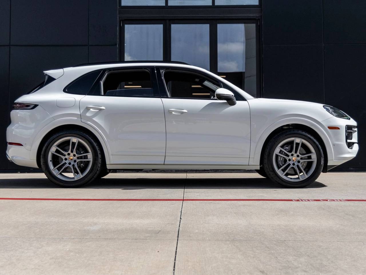 2025 Porsche Cayenne Cayenne