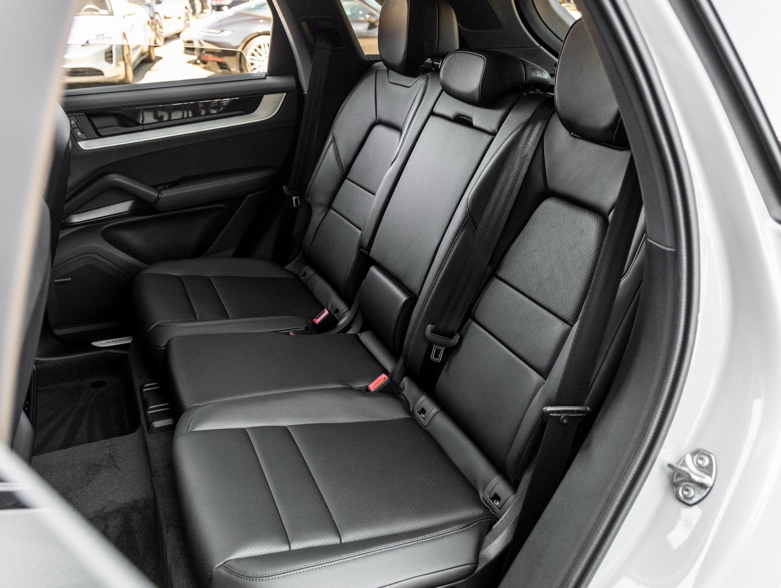 2025 Porsche Cayenne Cayenne