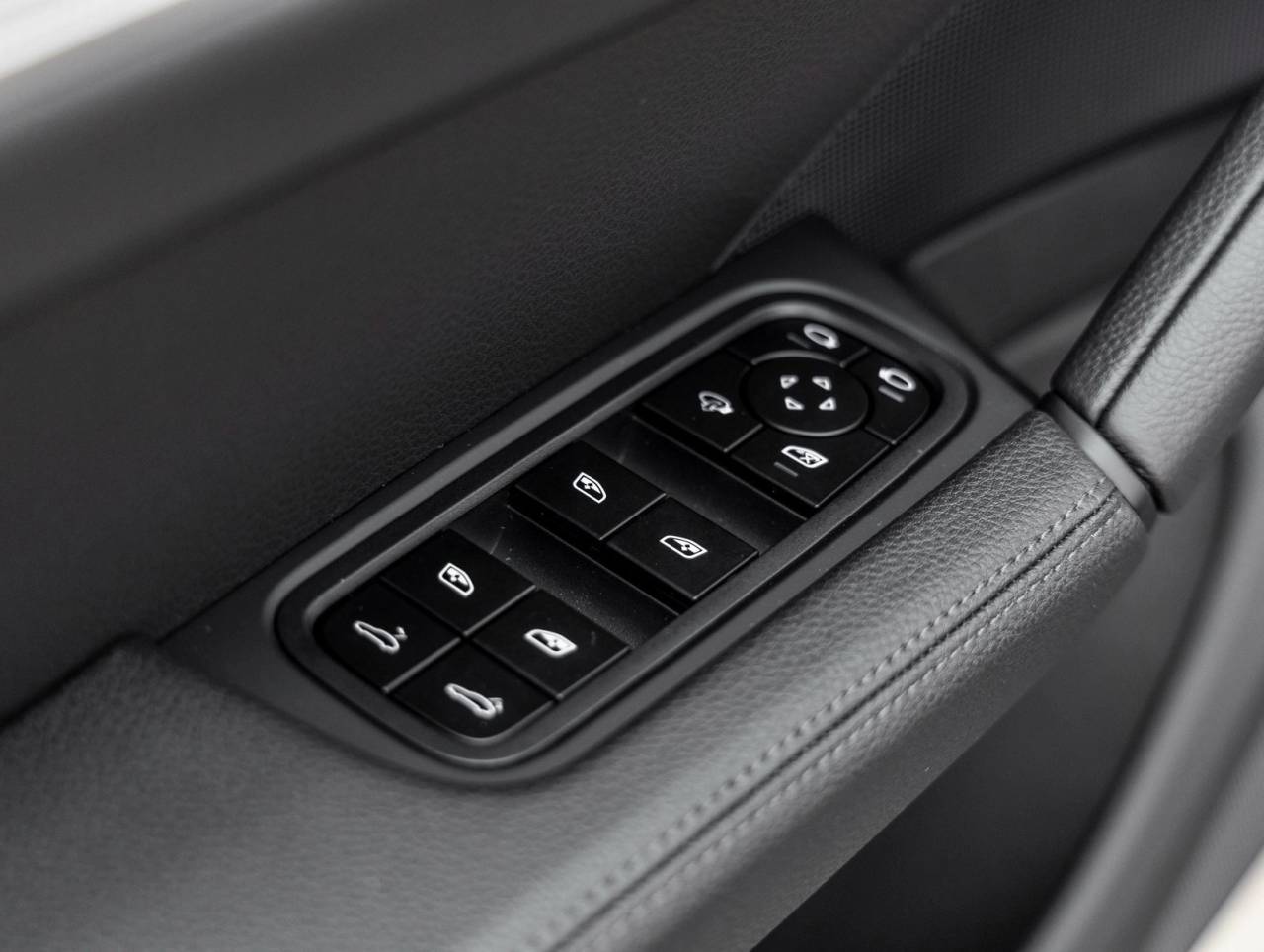 2025 Porsche Cayenne Cayenne