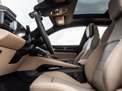 2025 Porsche Macan 4 Electric