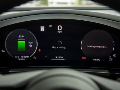 2025 Porsche Macan 4 Electric