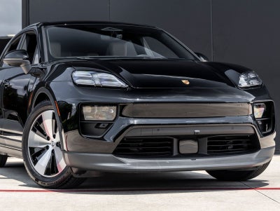 2025 Porsche Macan 4 Electric