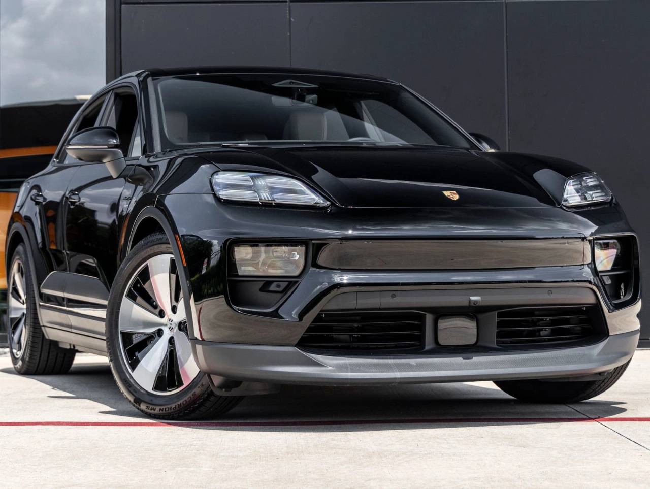 2025 Porsche Macan Electric Macan 4 Electric