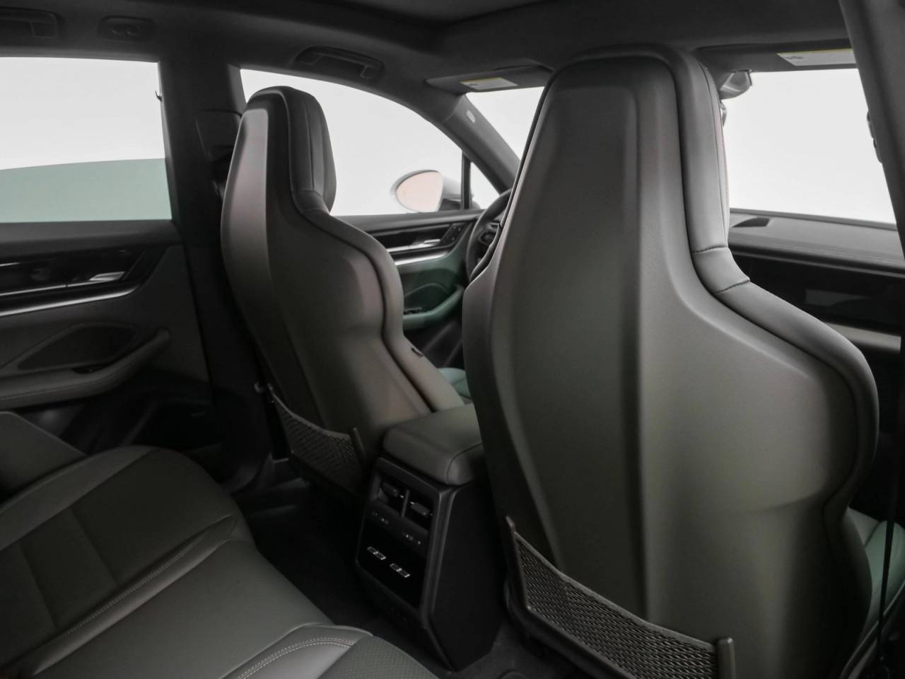 2025 Porsche Macan Electric Macan 4 Electric