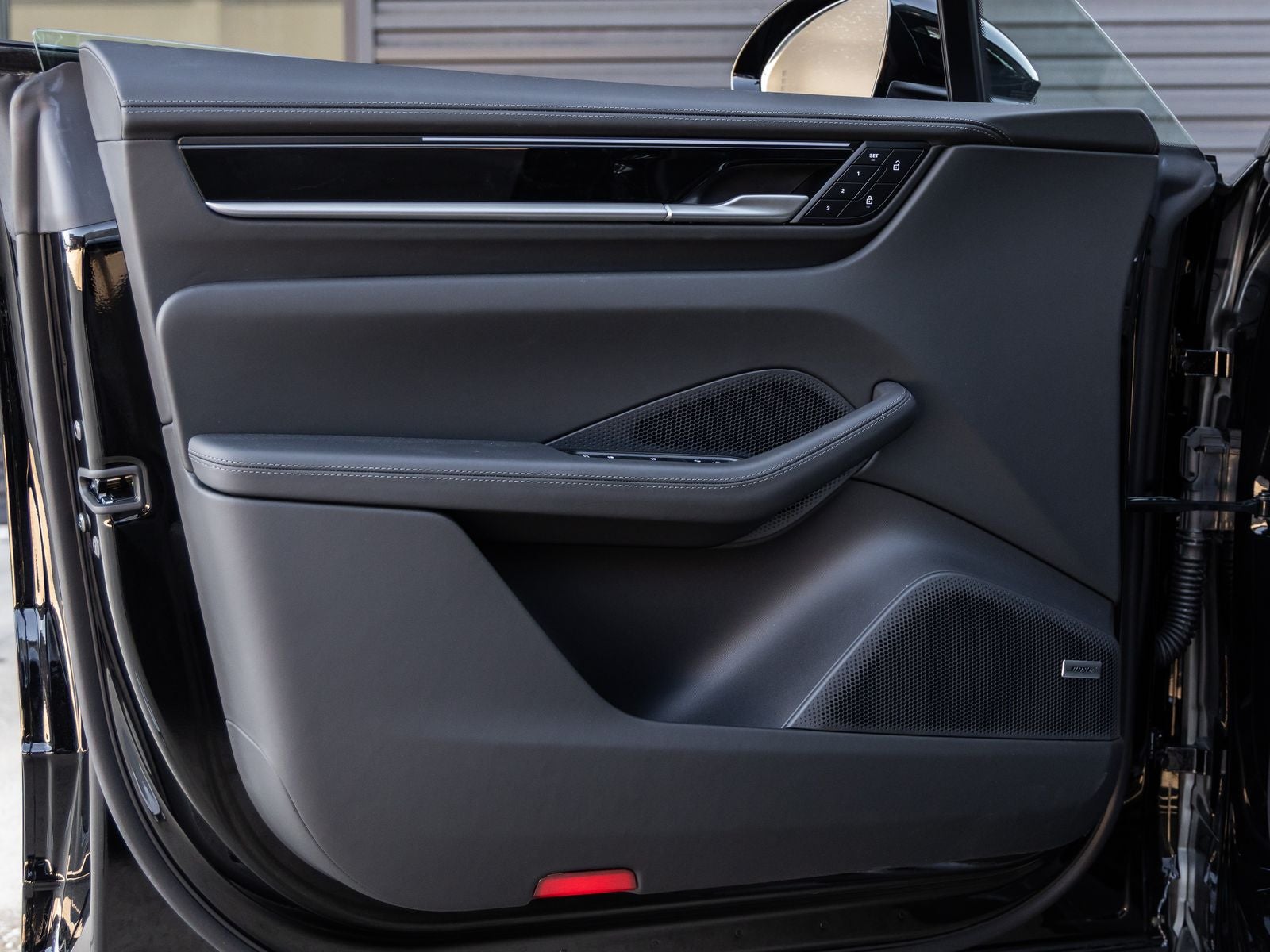 2025 Porsche Macan Electric Macan 4 Electric