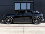 2025 Porsche Macan Electric Macan 4 Electric
