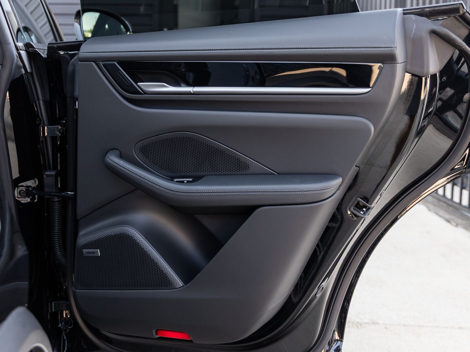 2025 Porsche Macan Electric Macan 4 Electric