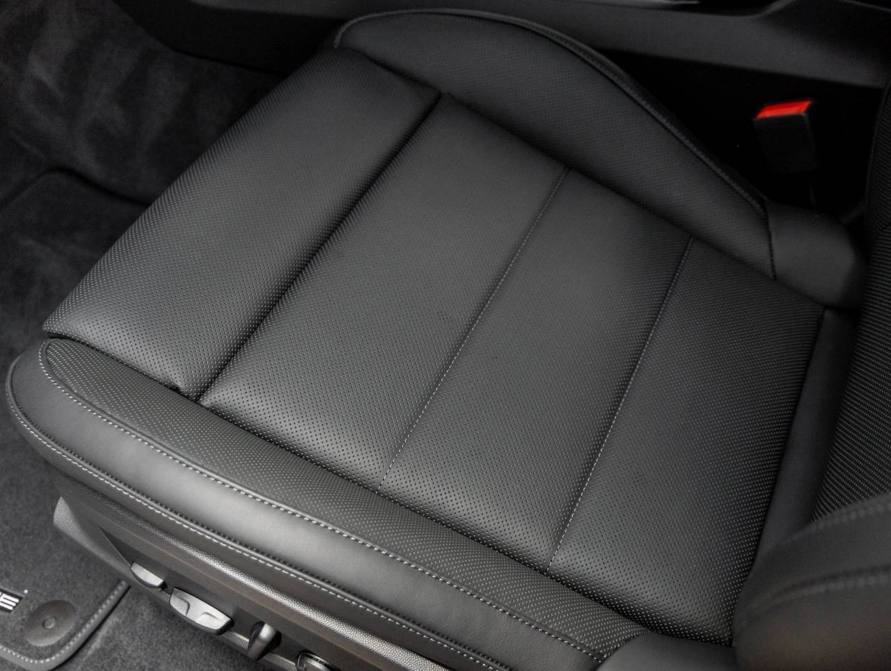 2025 Porsche Macan Electric Macan 4 Electric