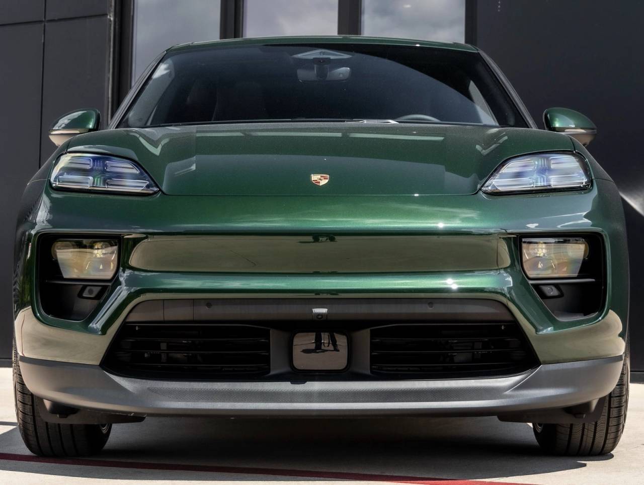 2025 Porsche Macan Electric Macan 4 Electric