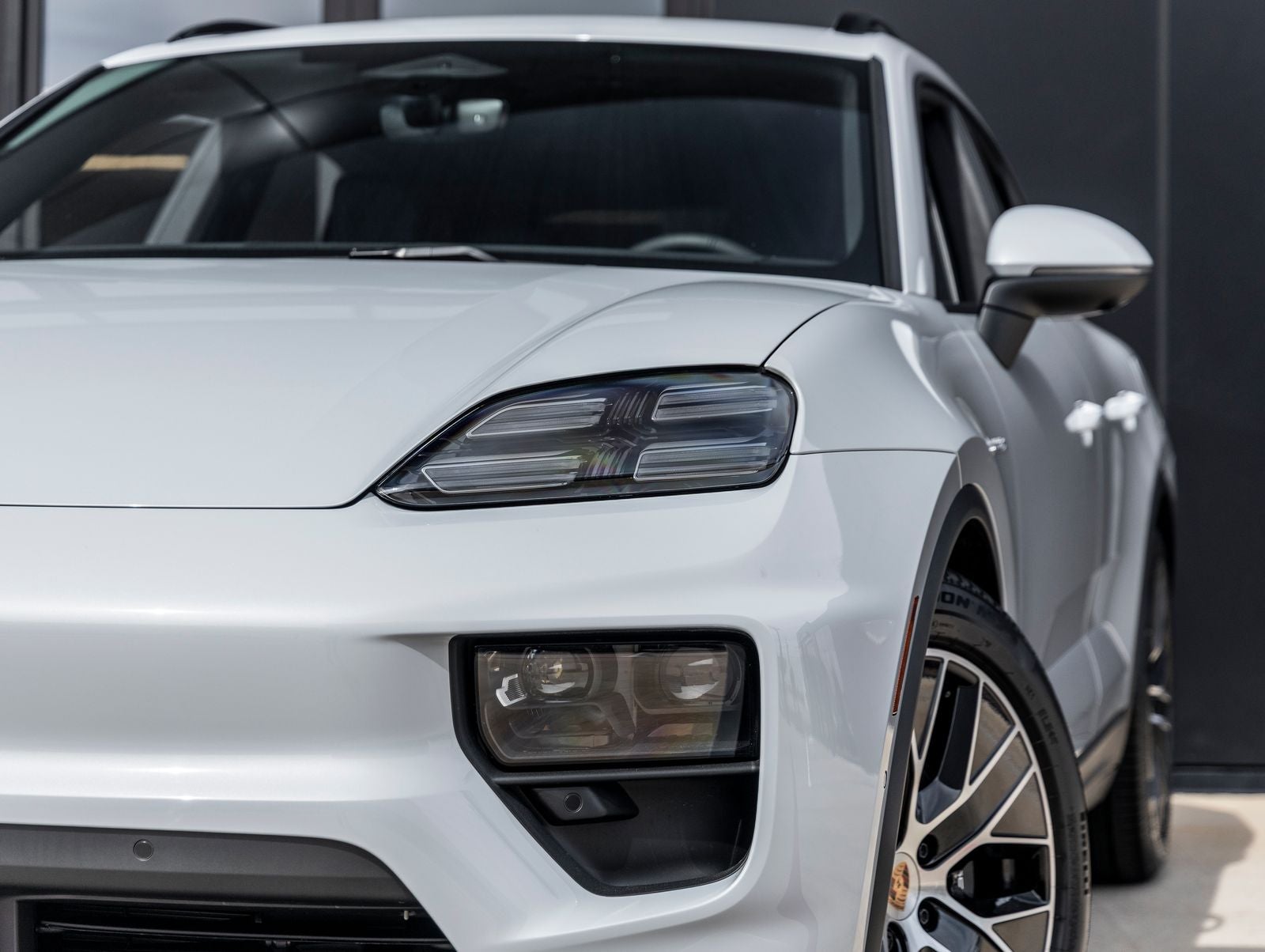2026 Porsche Macan Macan 4 Electric