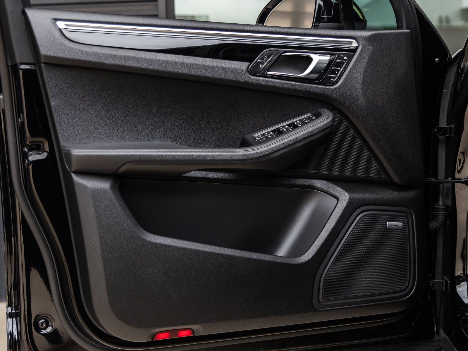 2019 Porsche Macan Macan S