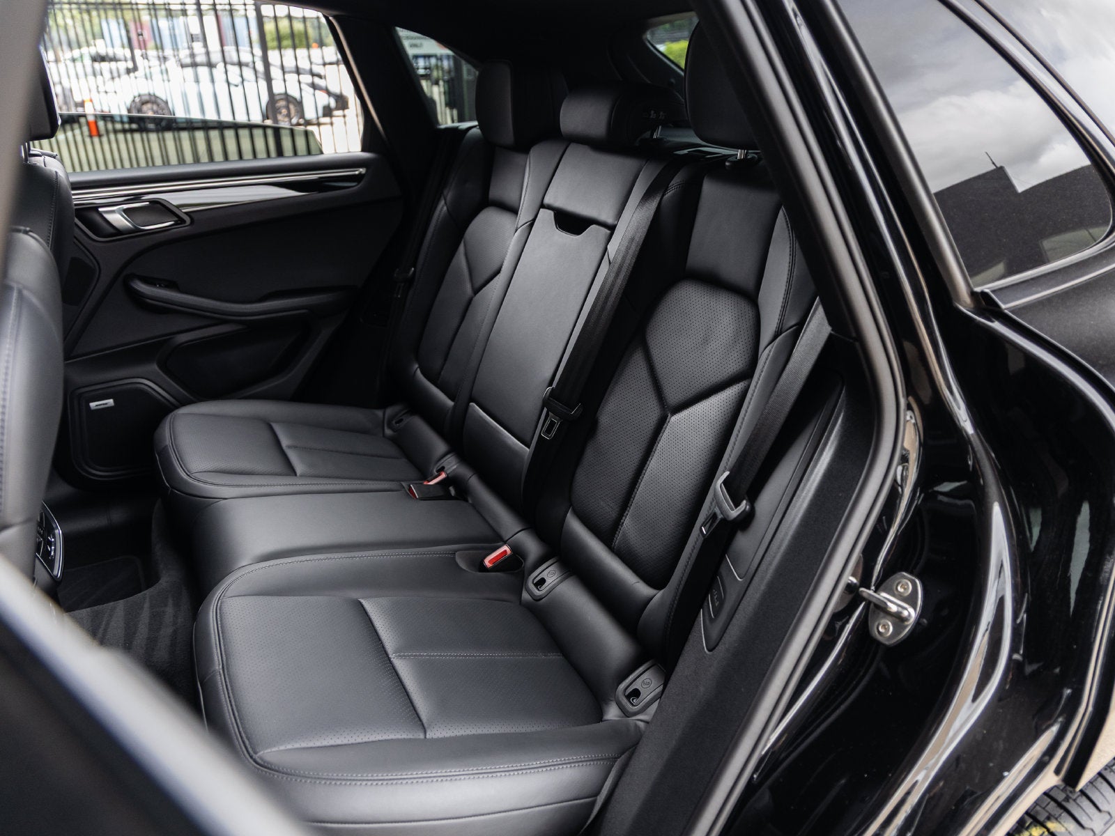 2019 Porsche Macan Macan S