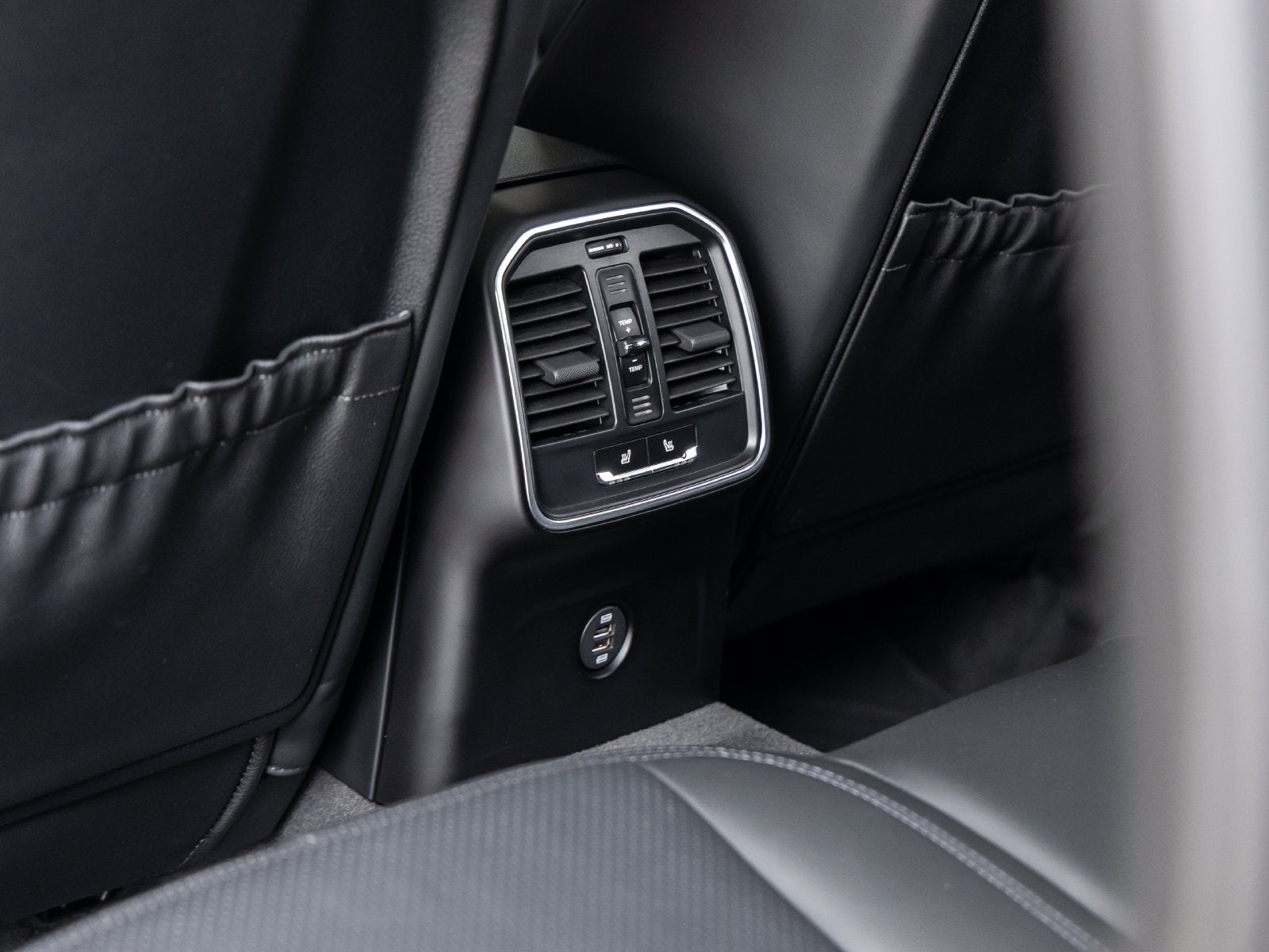2019 Porsche Macan Macan S