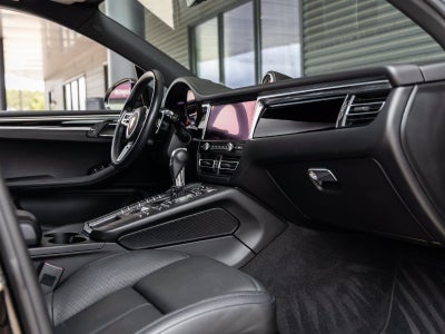 2019 Porsche Macan Macan S