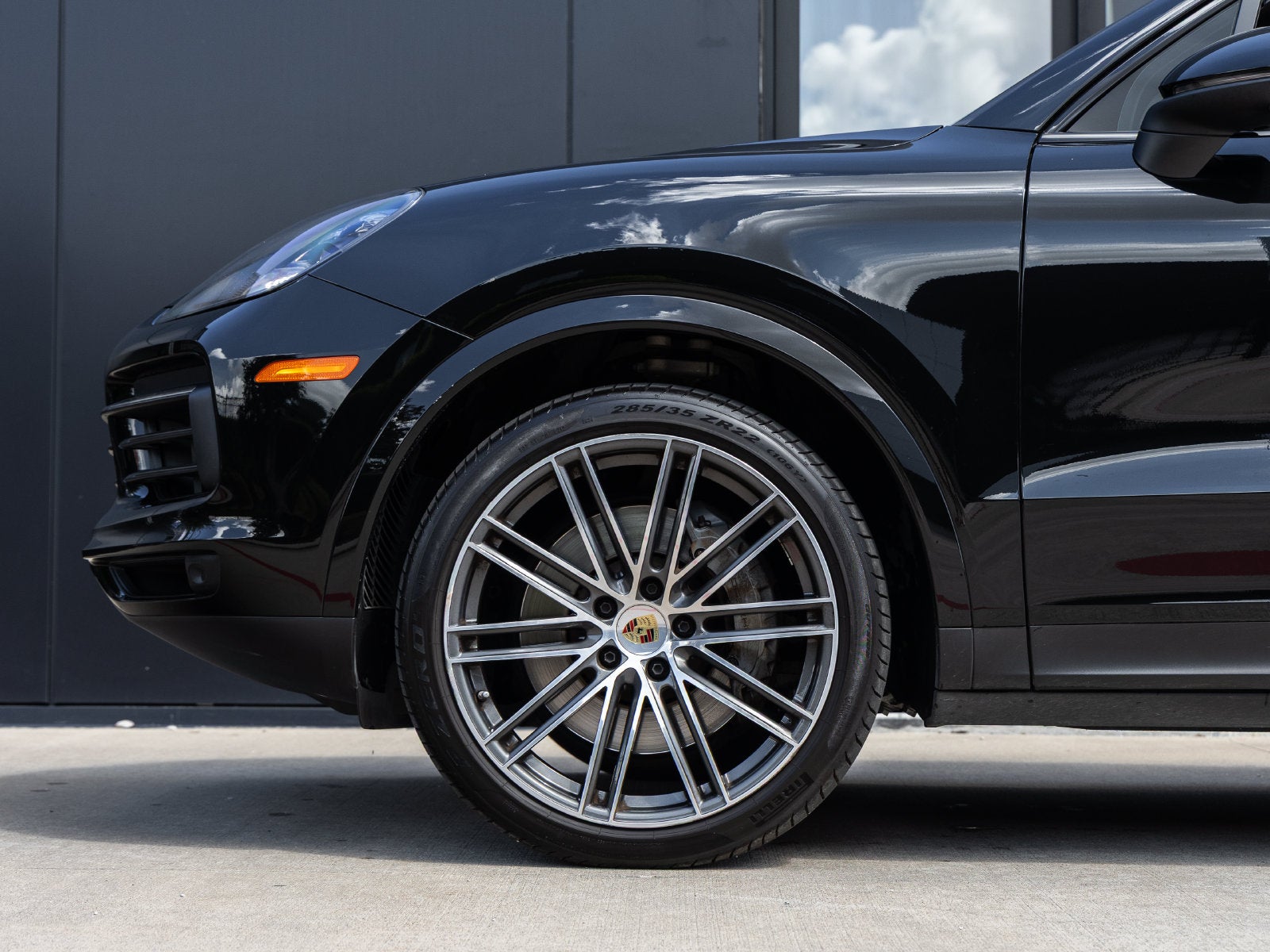 2023 Porsche Cayenne Cayenne S Platinum Edition