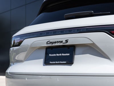 2023 Porsche Cayenne S Platinum Edition