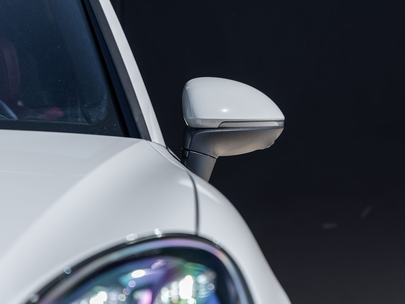 2023 Porsche Cayenne S Platinum Edition