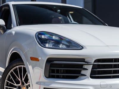 2023 Porsche Cayenne S Platinum Edition