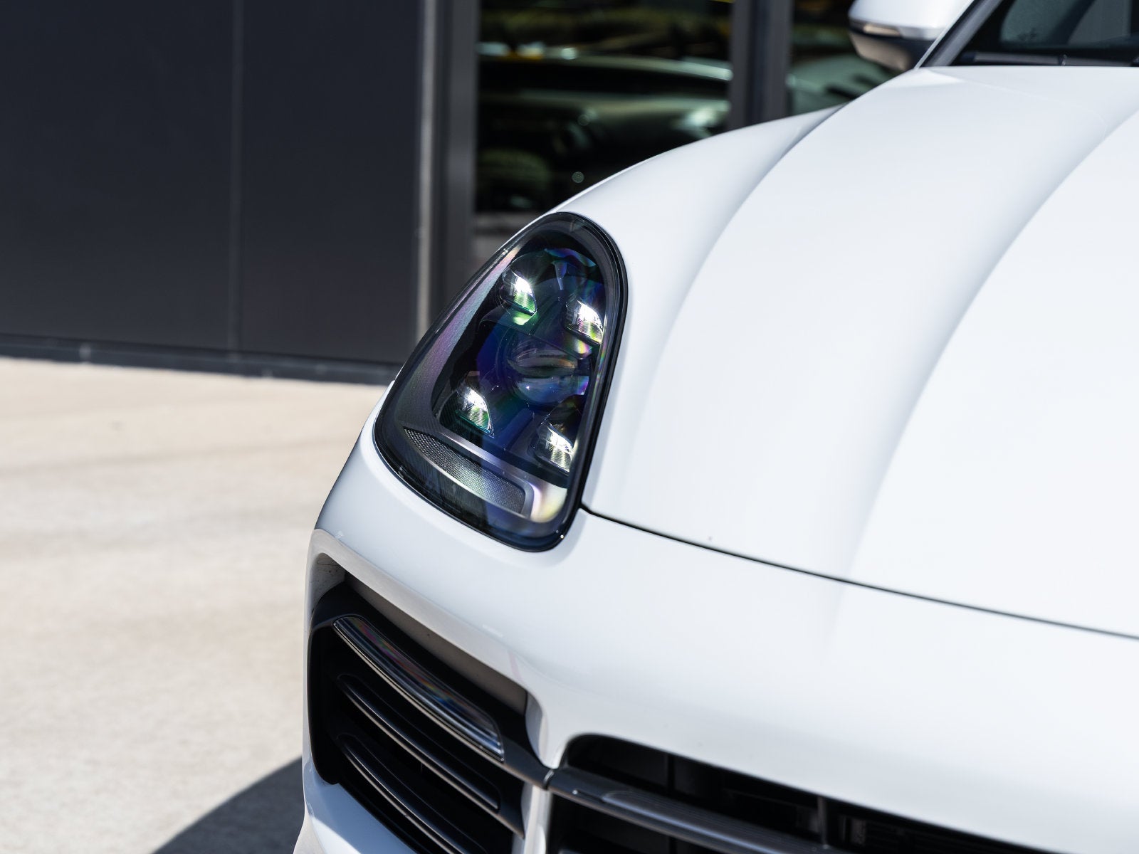 2023 Porsche Cayenne Cayenne S Platinum Edition