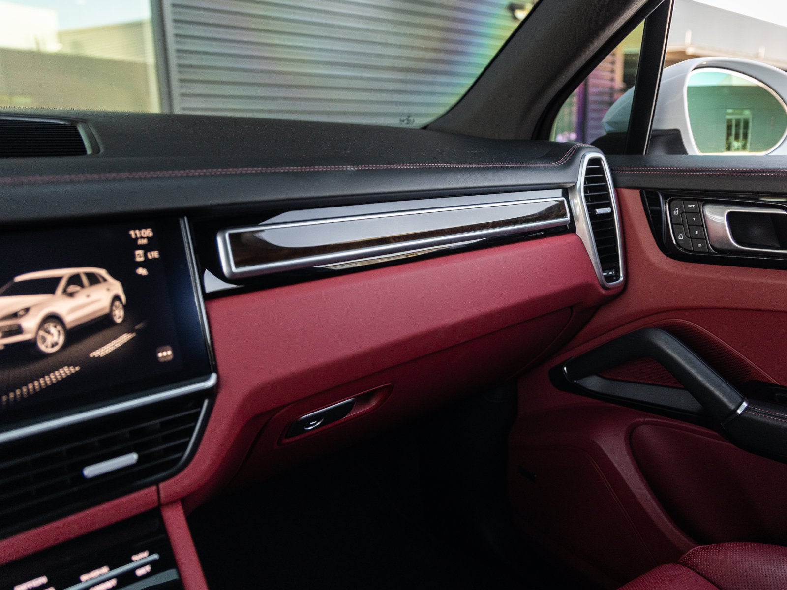2023 Porsche Cayenne Cayenne S Platinum Edition