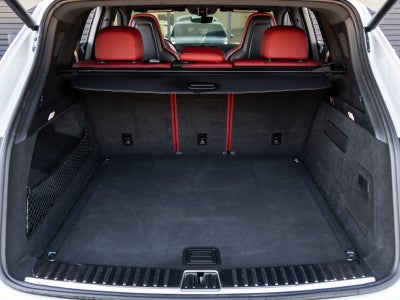 2023 Porsche Cayenne Cayenne S Platinum Edition