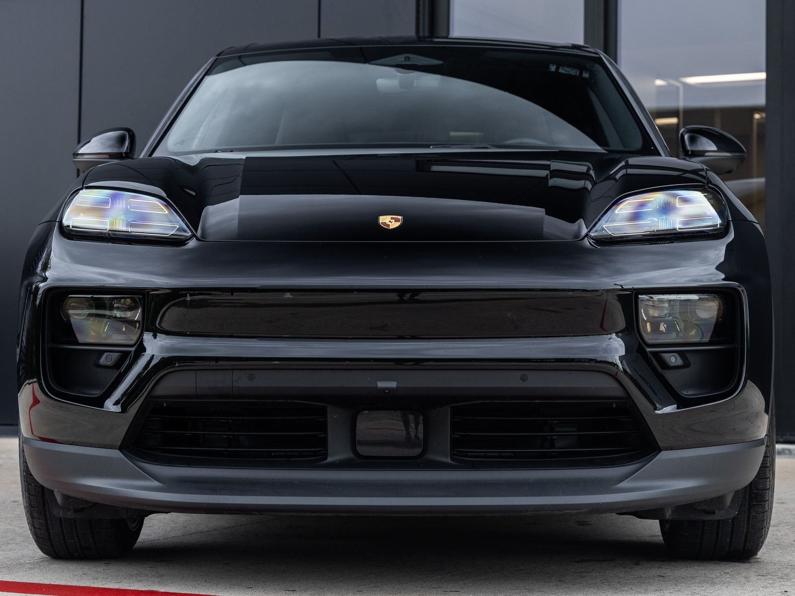 2025 Porsche Macan Macan 4S Electric
