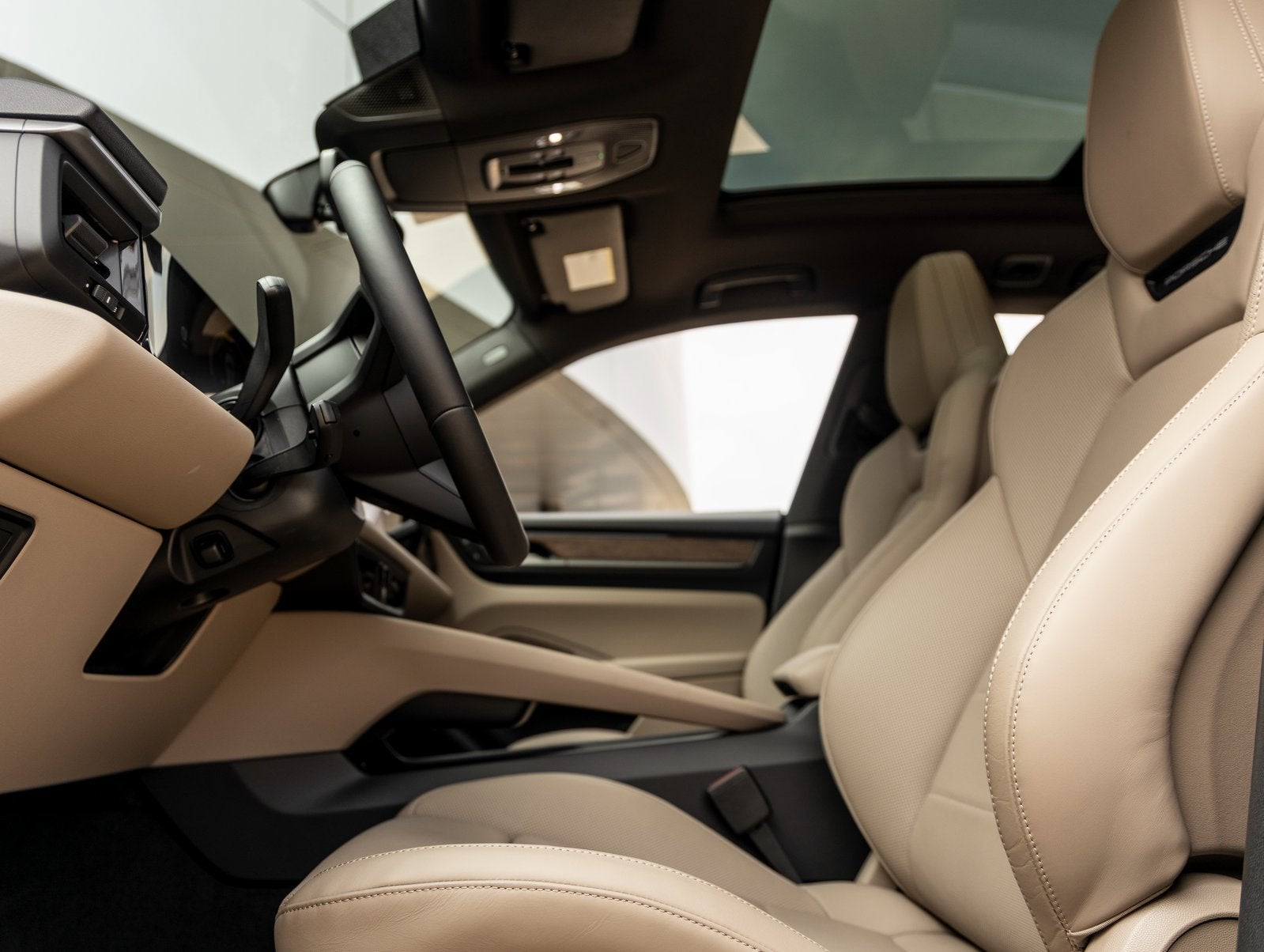 2025 Porsche Macan Macan 4S Electric