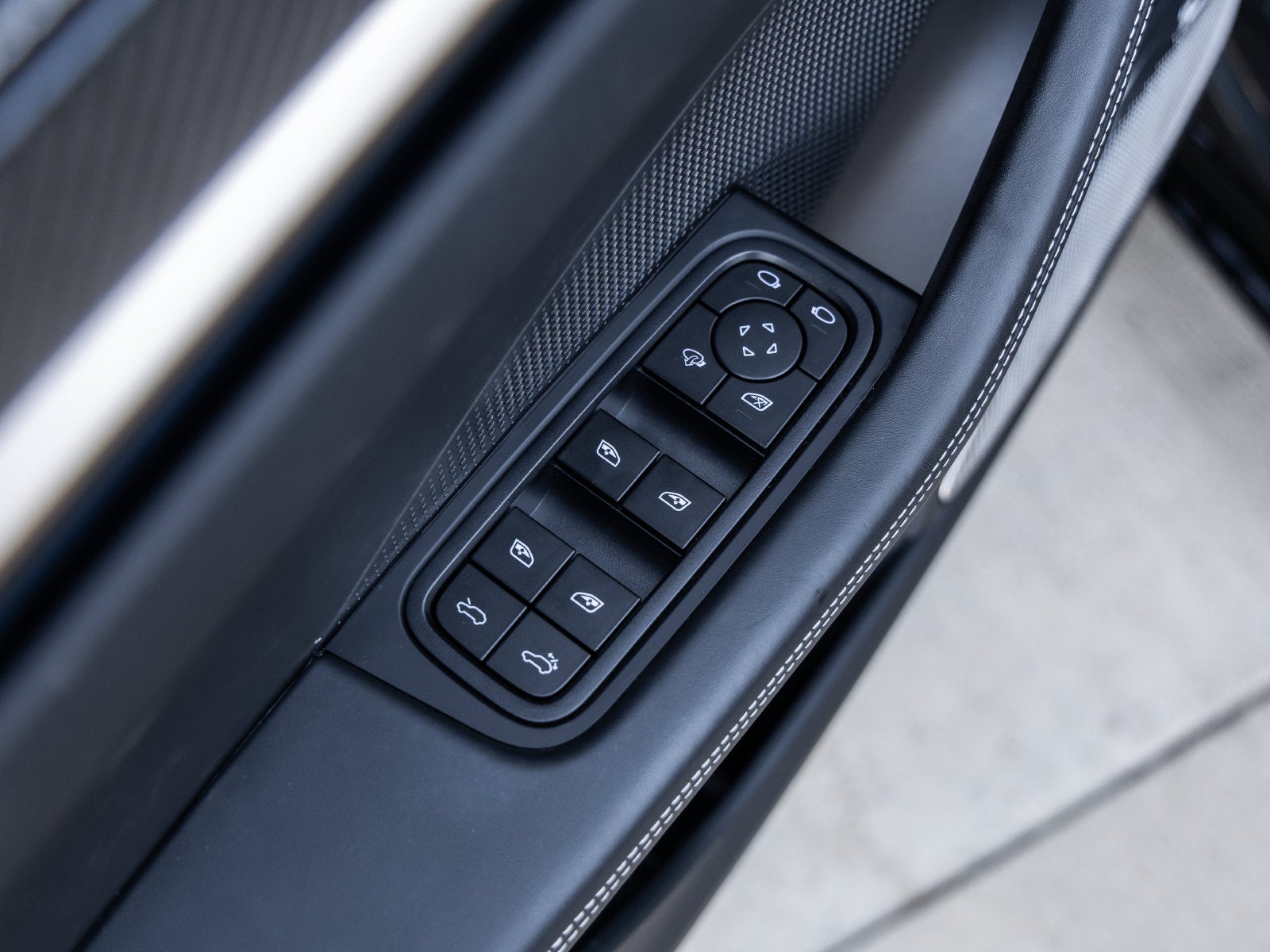 2024 Porsche Macan Macan Turbo