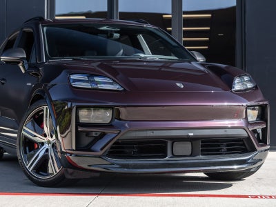 2024 Porsche Macan Macan Turbo