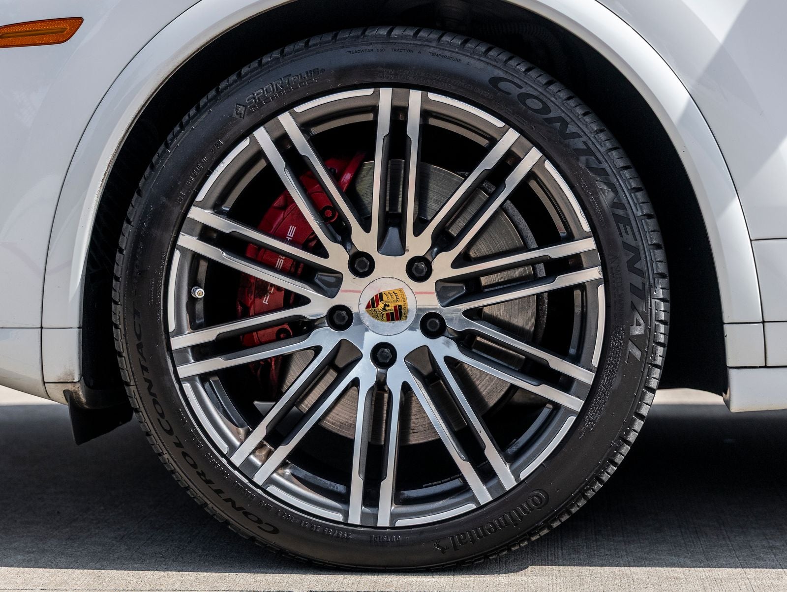 2017 Porsche Cayenne GTS