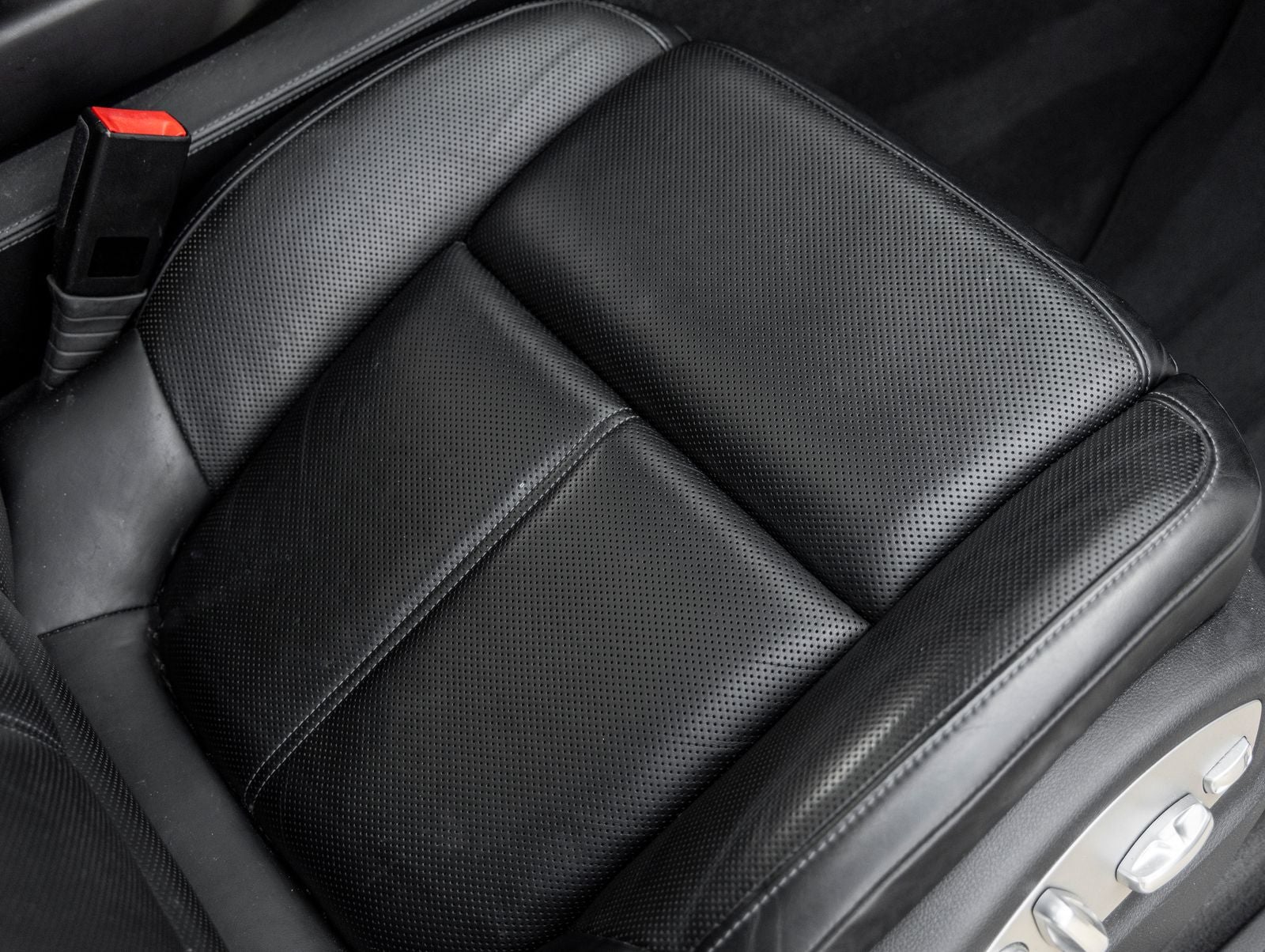 2017 Porsche Cayenne GTS