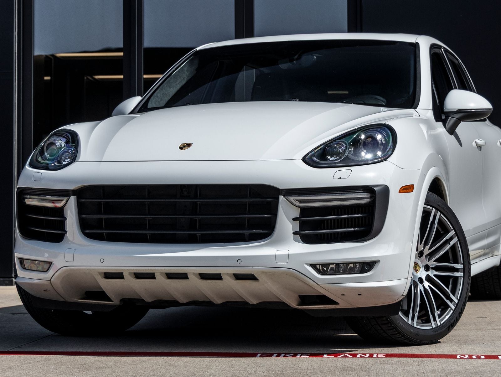 2017 Porsche Cayenne GTS