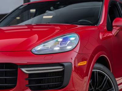 2018 Porsche Cayenne Cayenne GTS