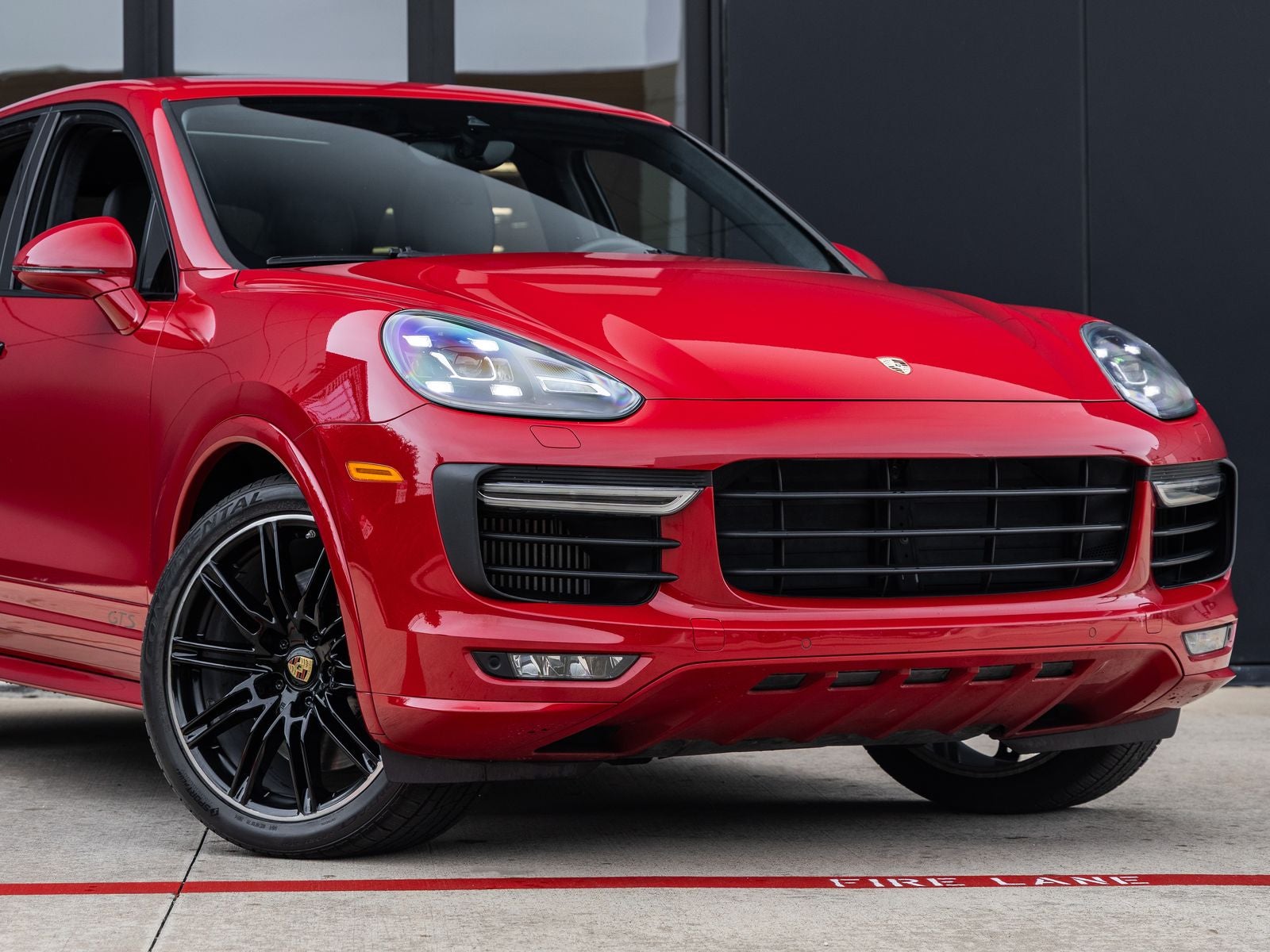 2018 Porsche Cayenne Cayenne GTS