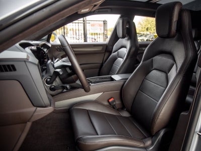 2026 Porsche Cayenne Cayenne Turbo Electric