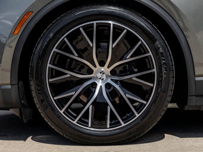 2026 Porsche Macan Macan Electric