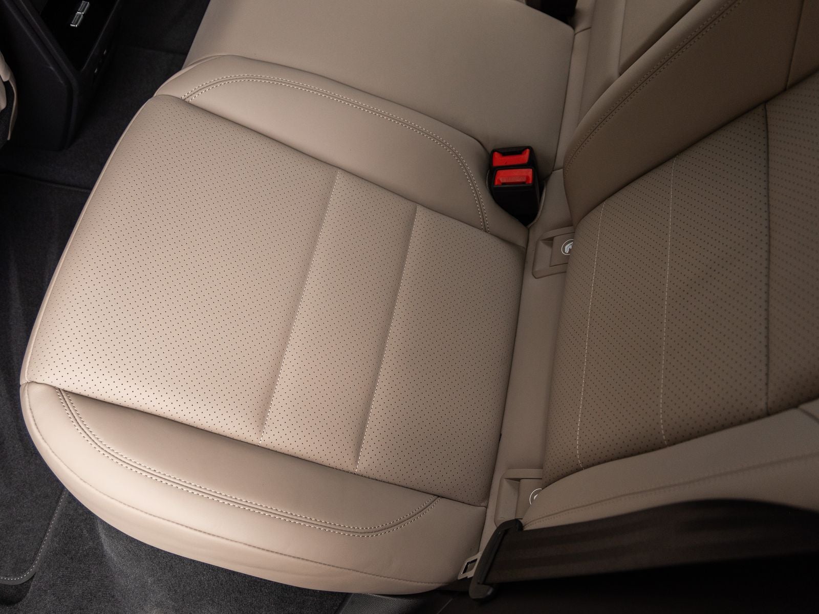 2025 Porsche Macan Electric Macan Electric