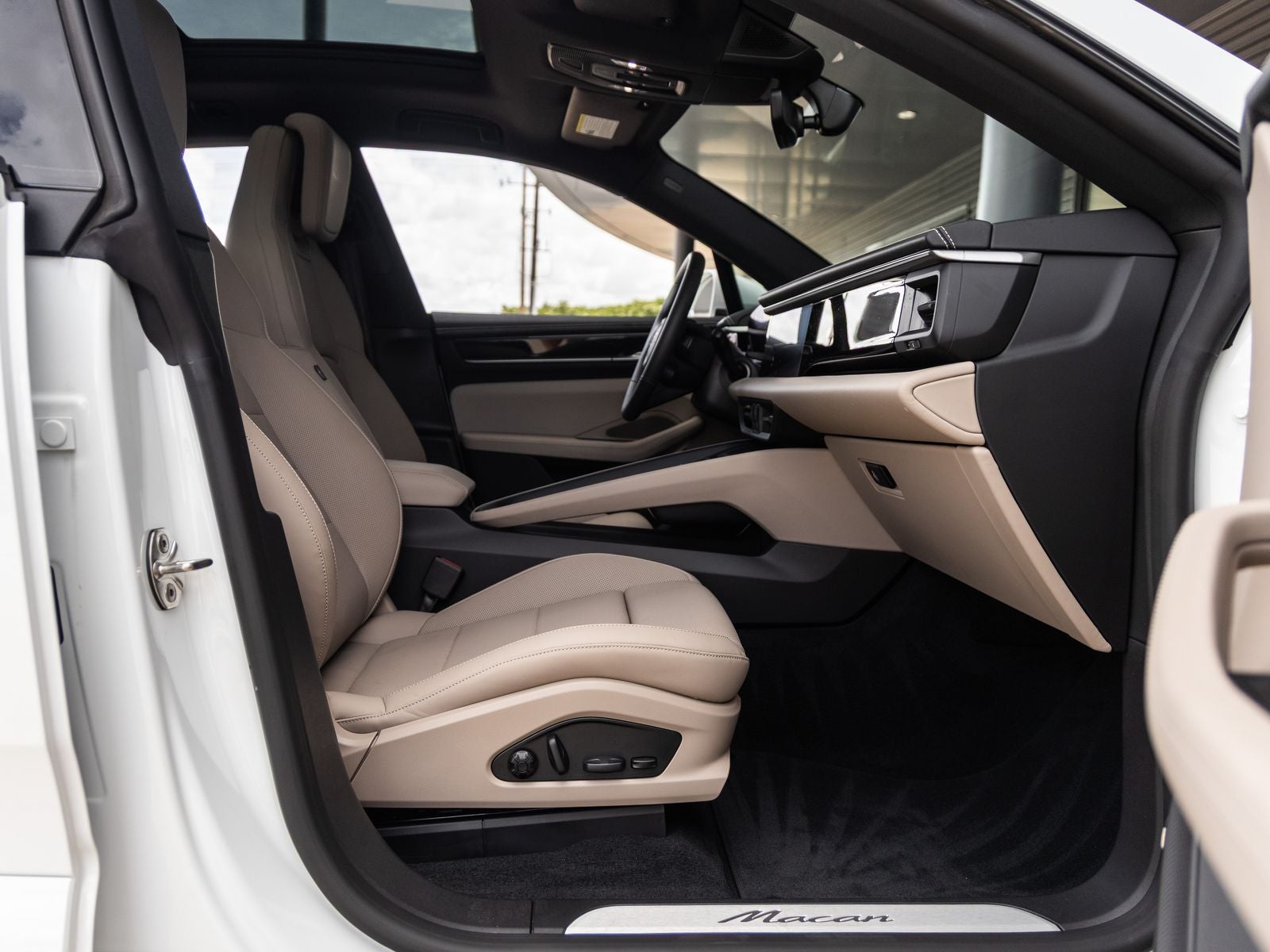 2025 Porsche Macan Electric Macan Electric