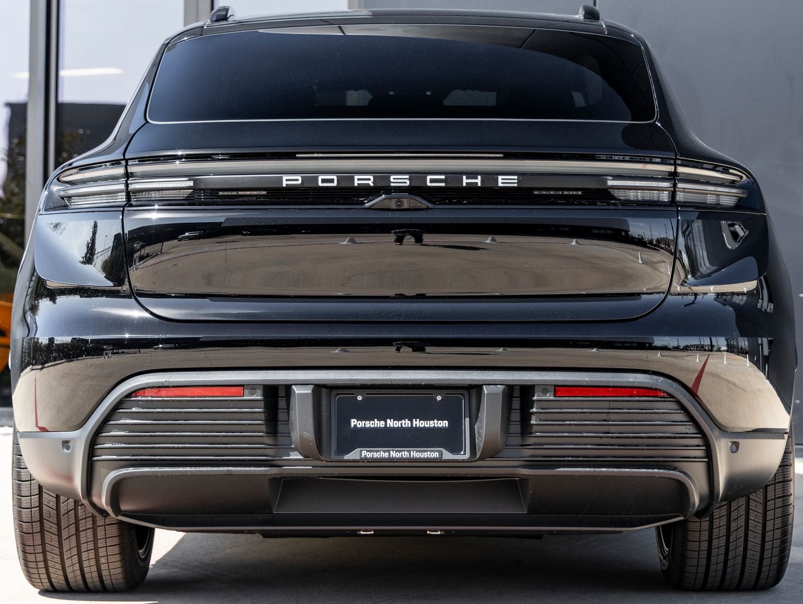 2025 Porsche Macan Electric Macan Electric