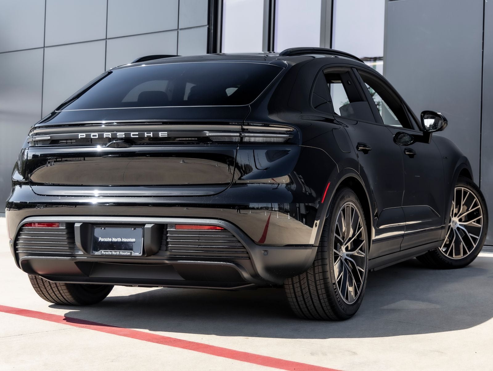 2025 Porsche Macan Electric Macan Electric