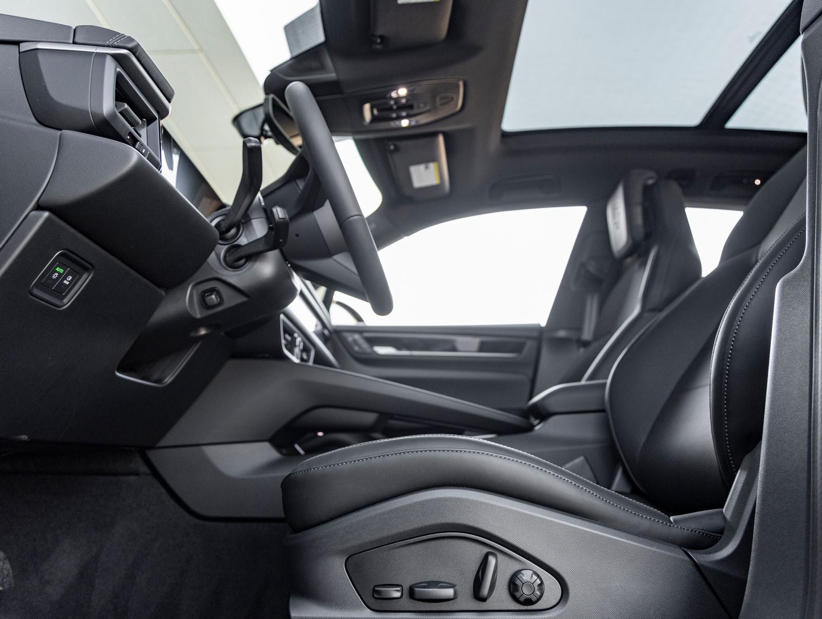 2025 Porsche Macan Electric Macan Electric