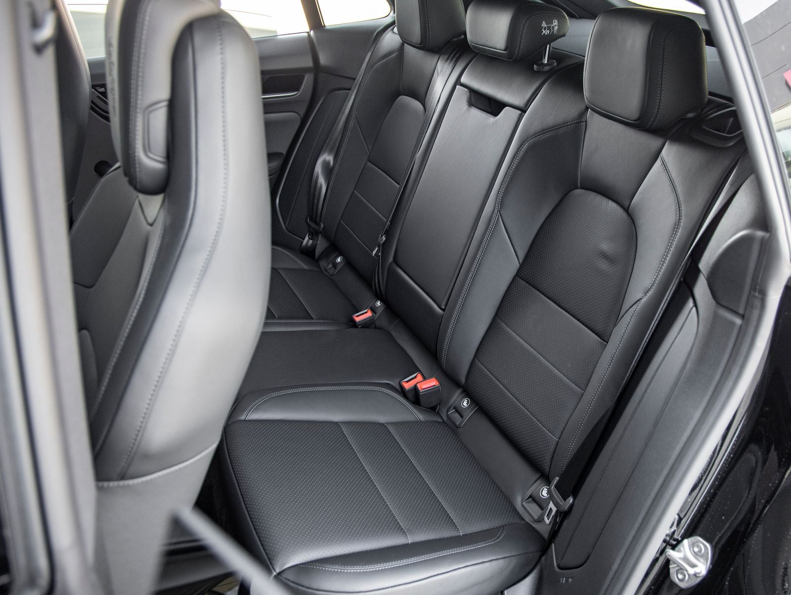 2025 Porsche Macan Electric Macan Electric